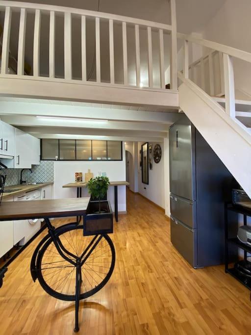 Апартаменты Klimatyczny Loft I Egzotyczny Basen Бенальмадена Экстерьер фото