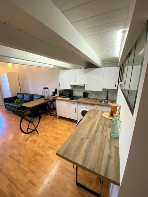 Апартаменты Klimatyczny Loft I Egzotyczny Basen Бенальмадена Экстерьер фото